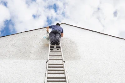 Peinture extérieure à Espeyroux — façades et ravalement